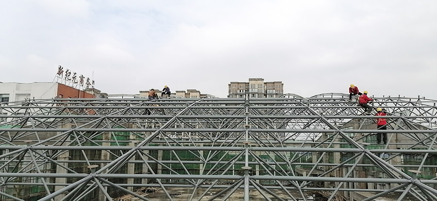 安慶市十四中學(xué)遷址新建工程風(fēng)雨操場鋼結(jié)構(gòu)工程