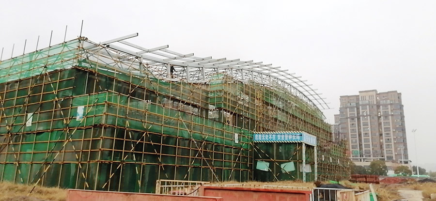 安慶市十四中學(xué)遷址新建工程風(fēng)雨操場鋼結(jié)構(gòu)工程